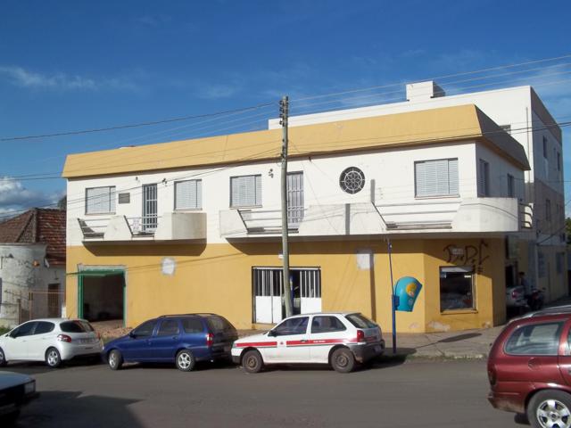 Apartamento dois dormitórios sem garagem.