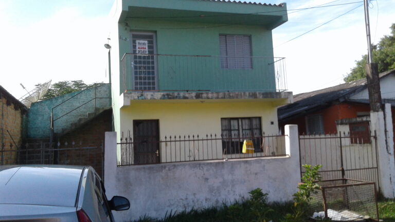 Apartamento térreo com entrada para carro