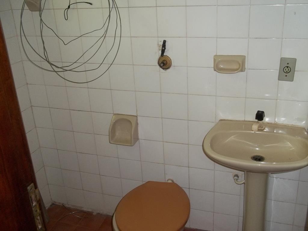 Banheiro de serviço